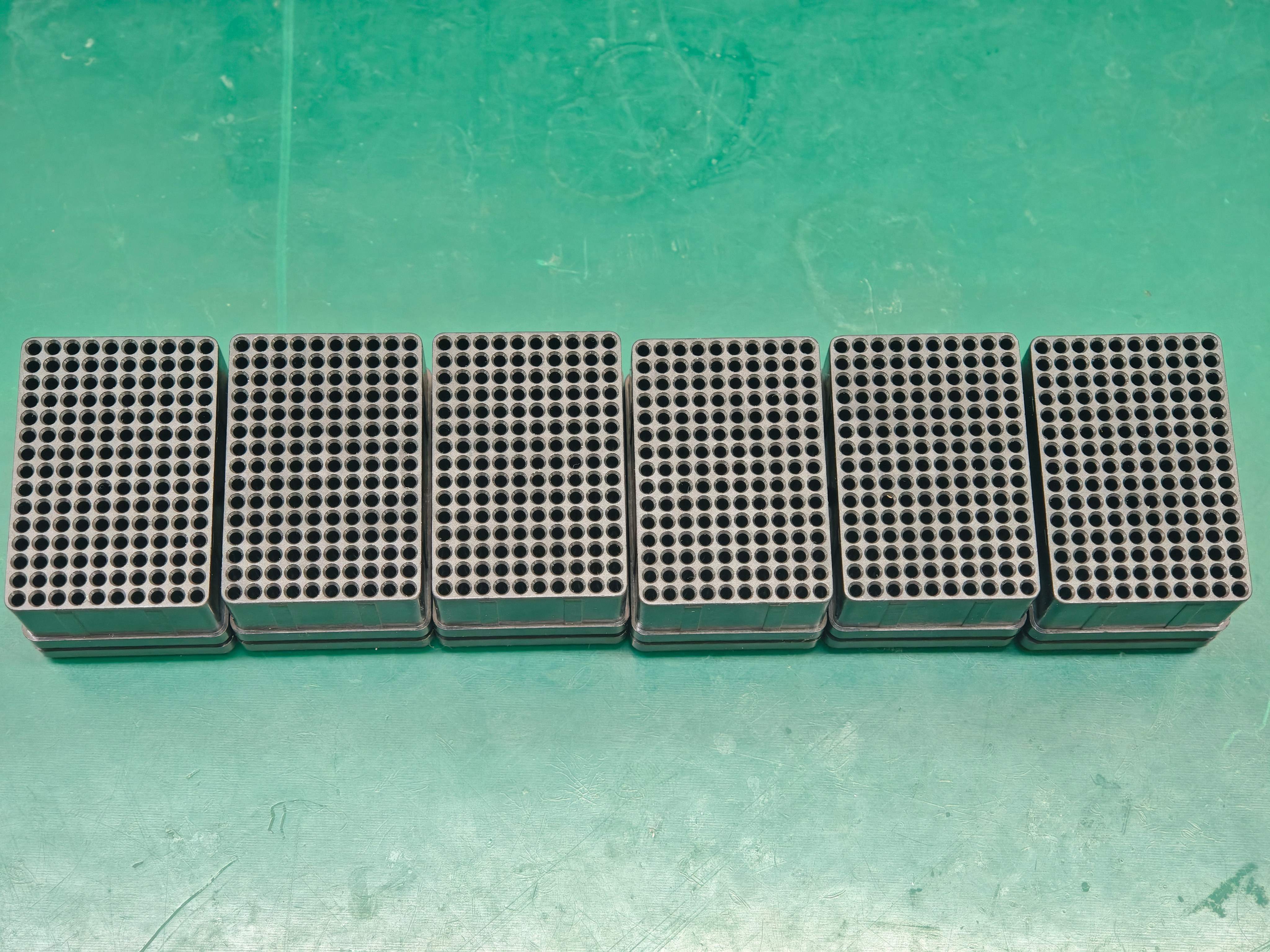 Testing of Arinc 600 i